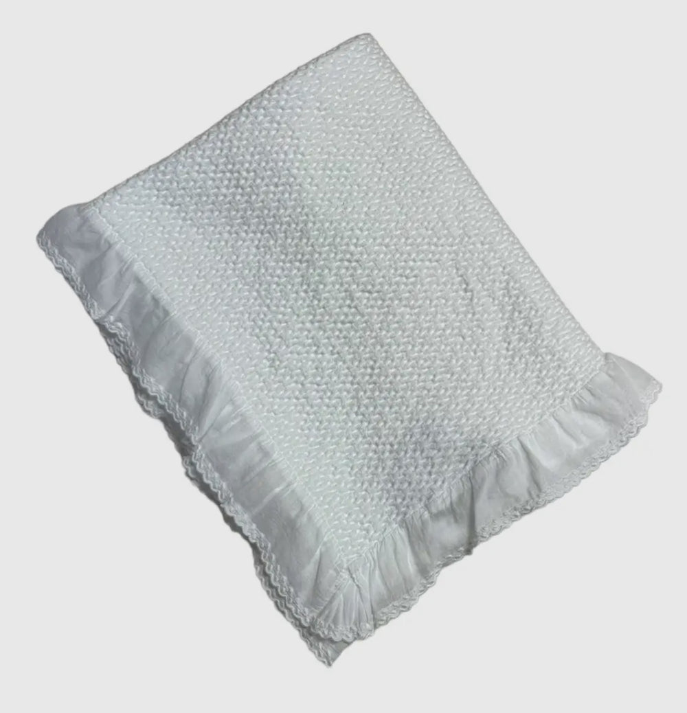 Stonewashed Puckered Blanket - White